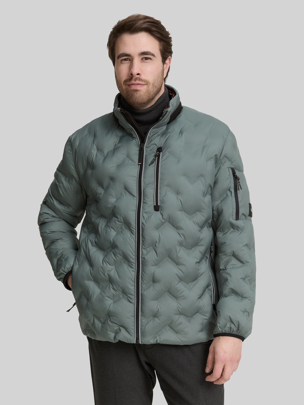 Hybrid Lightweight Steppjacke mit verstaubarer Kapuze