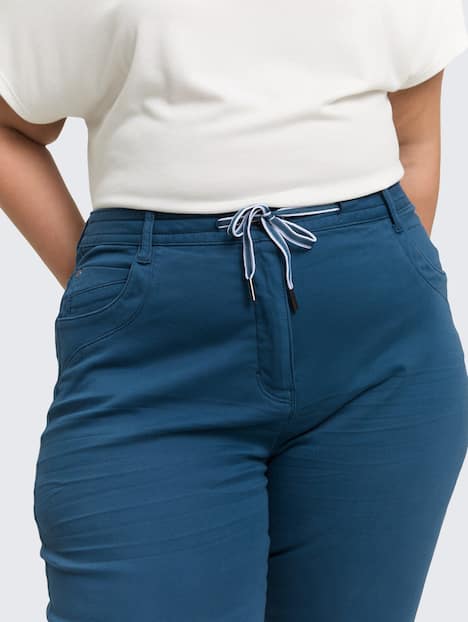 Cropped Slim Hose
