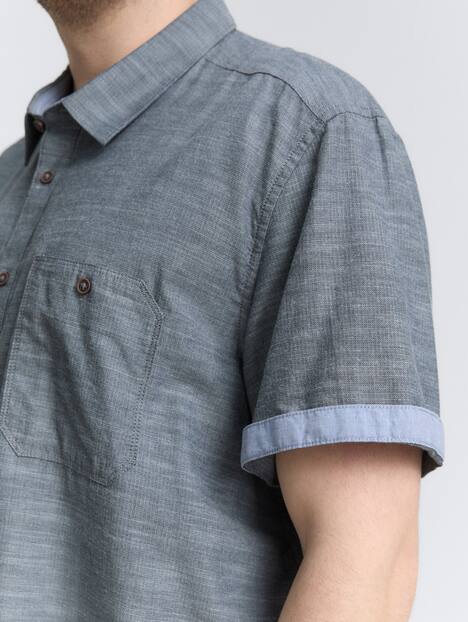 Kurzarmhemd mit Brusttasche