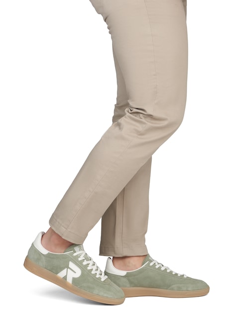 Sneaker Low U2200