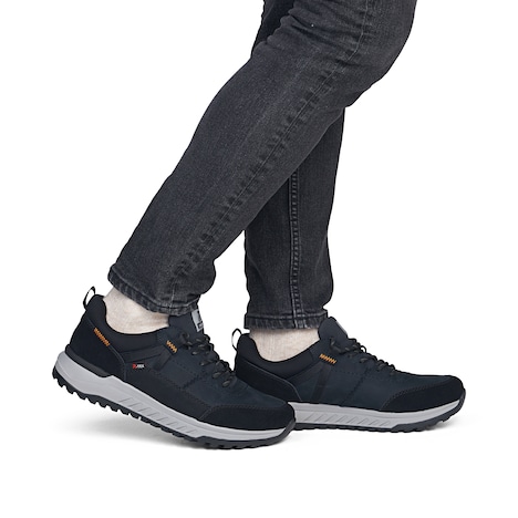 Sneaker Low U0100