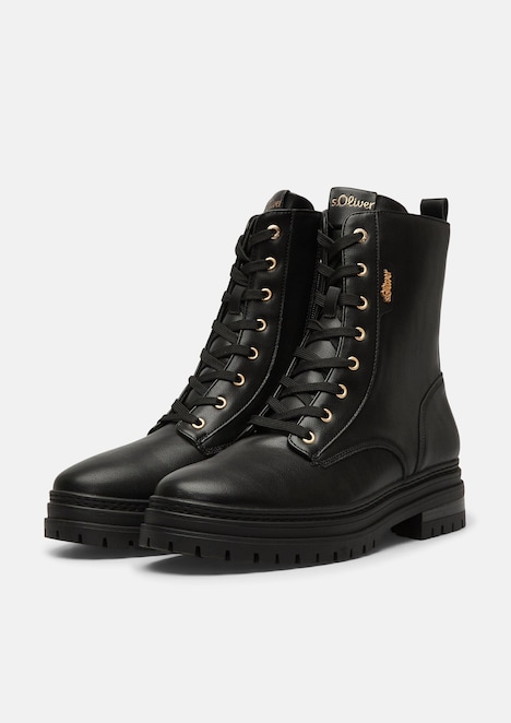Stiefel in Leder-Optik mit Schnürung
