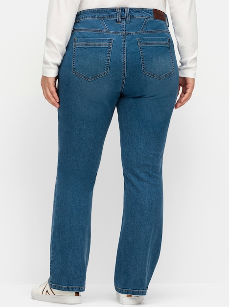 Bootcut-Jeans Bootcut-Jeans mit schmalem Bein und bequemer Taille Fester Bund Uni