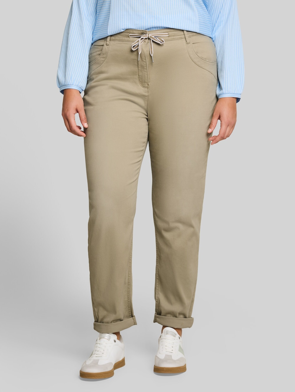 Cropped Slim Hose