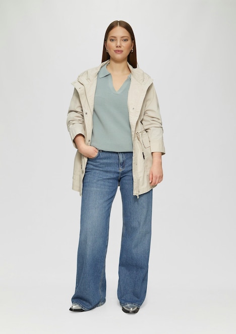 Strukturierter Pullover mit Polokragen
