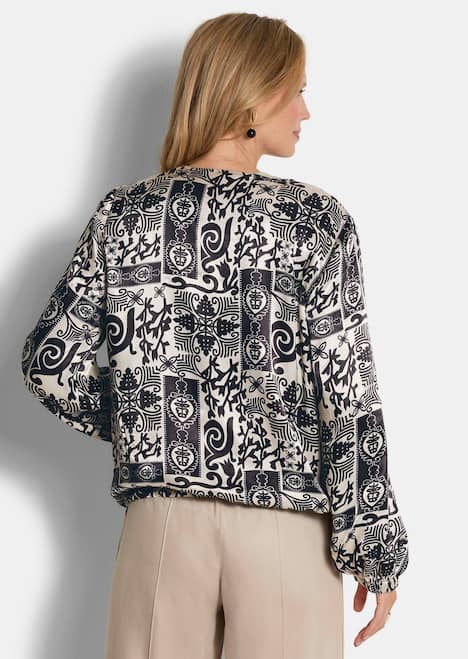 Satinjacke mit Aztekenmuster
