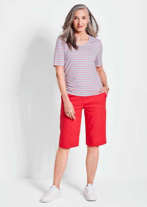 Maritimer Streifenlook, V-Ausschnitt