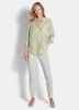 Viskosebluse mit filigranem Muster