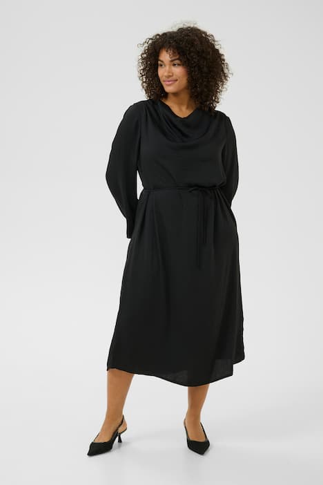 Kleid Regular fit