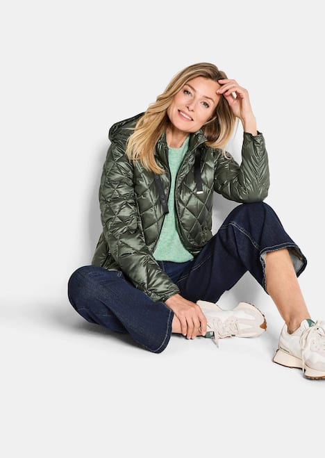 Steppjacke mit Rautenmuster