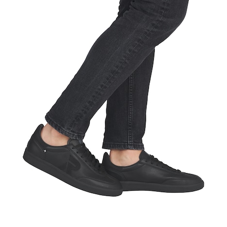 Sneaker Low U2200