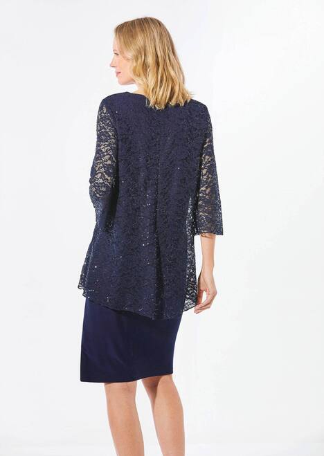 Kleid mit feinem Spitzenüberwurf