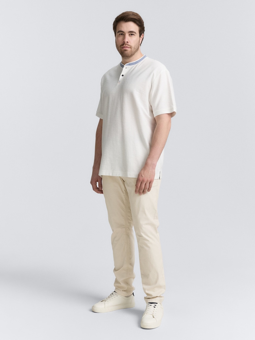 Tapered Chino Hose