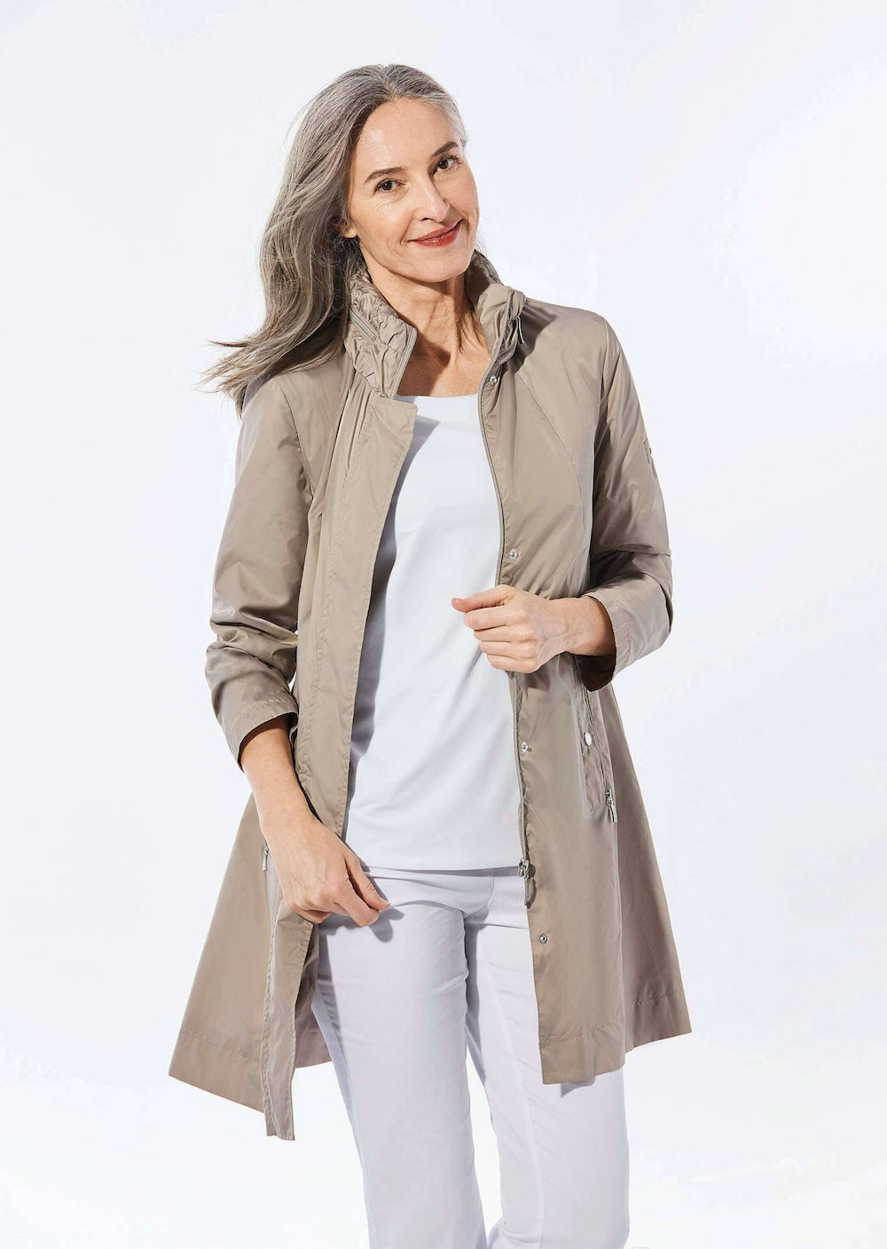Super leichte Longjacke mit versteckter Kapuze