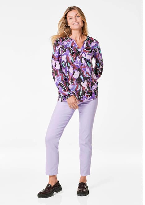 Printbluse mit Allover-Druck