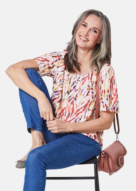 Kleurrijk gedessineerde blouse met mooie details