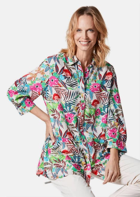 Gedessineerde blouse met exotisch patroon