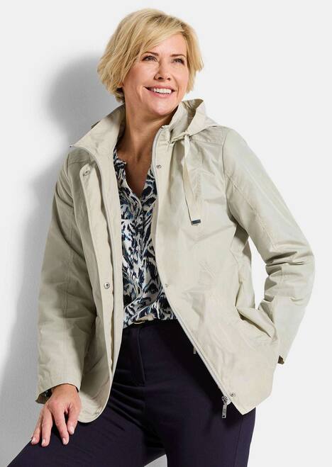 Outdoor-Jacke mit Kapuze