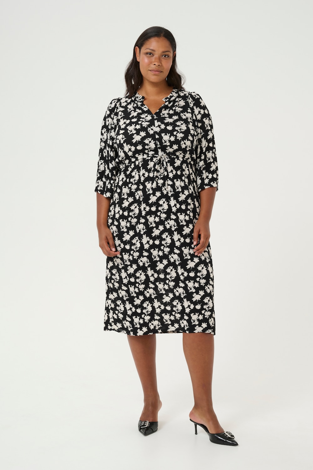 Kleid Regular fit