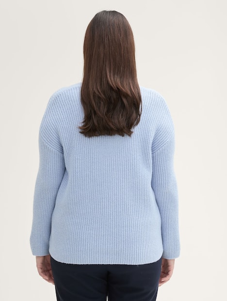 Strickpullover mit V-Ausschnitt