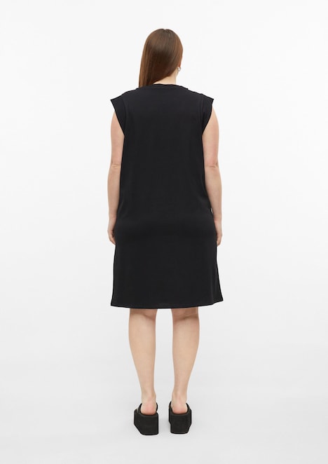 Knielanges Jerseykleid
