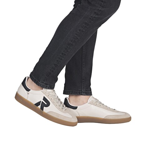 Sneaker Low U2200
