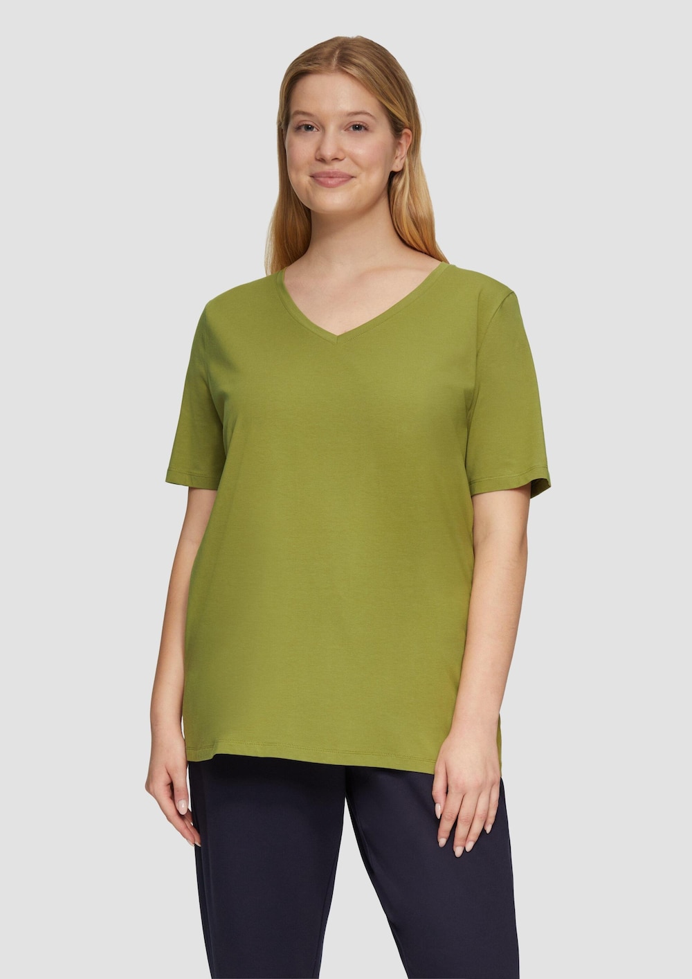 T-Shirt mit V-Ausschnitt