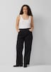 Jeans / Mid Rise / Wide Fit