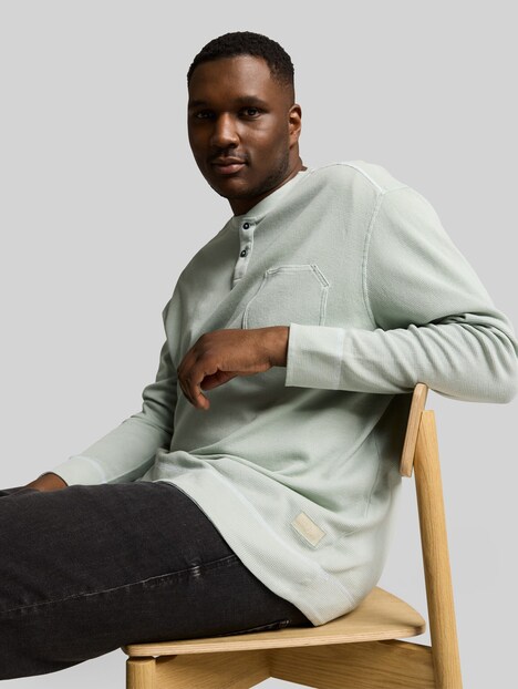 Henley Langarmshirt mit Waffelstruktur