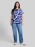 T-Shirt im Material-Mix
