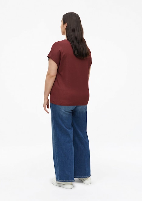Strukturiertes V-Neck-T-Shirt im Relaxed Fit