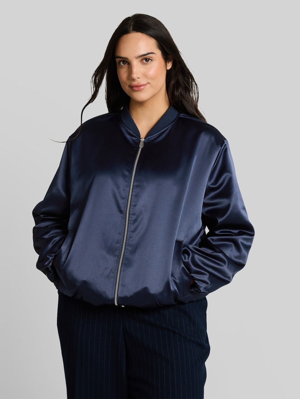 Satin Blouson Jacke mit Bomberkragen