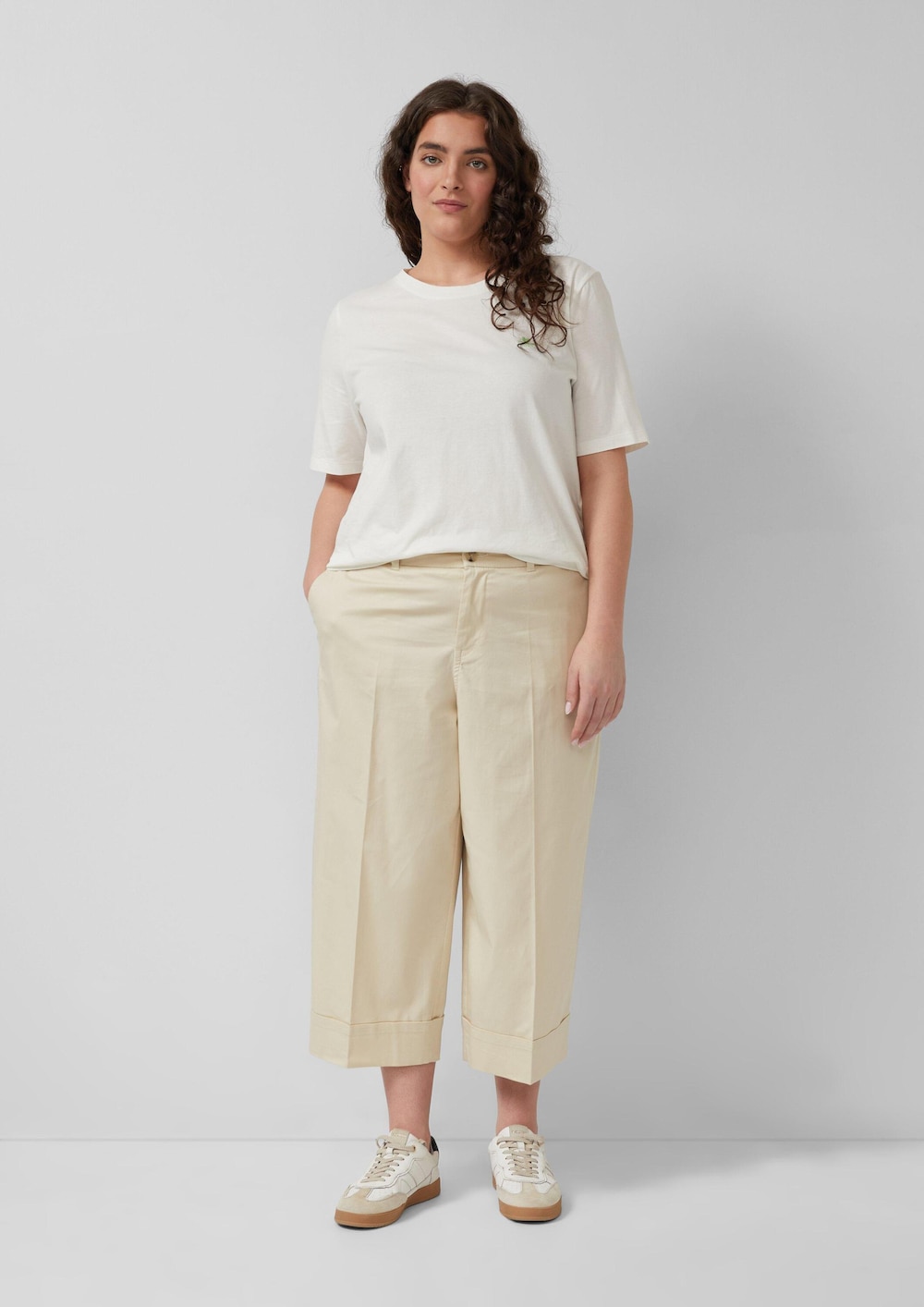 Culotte mit Bügelfalte