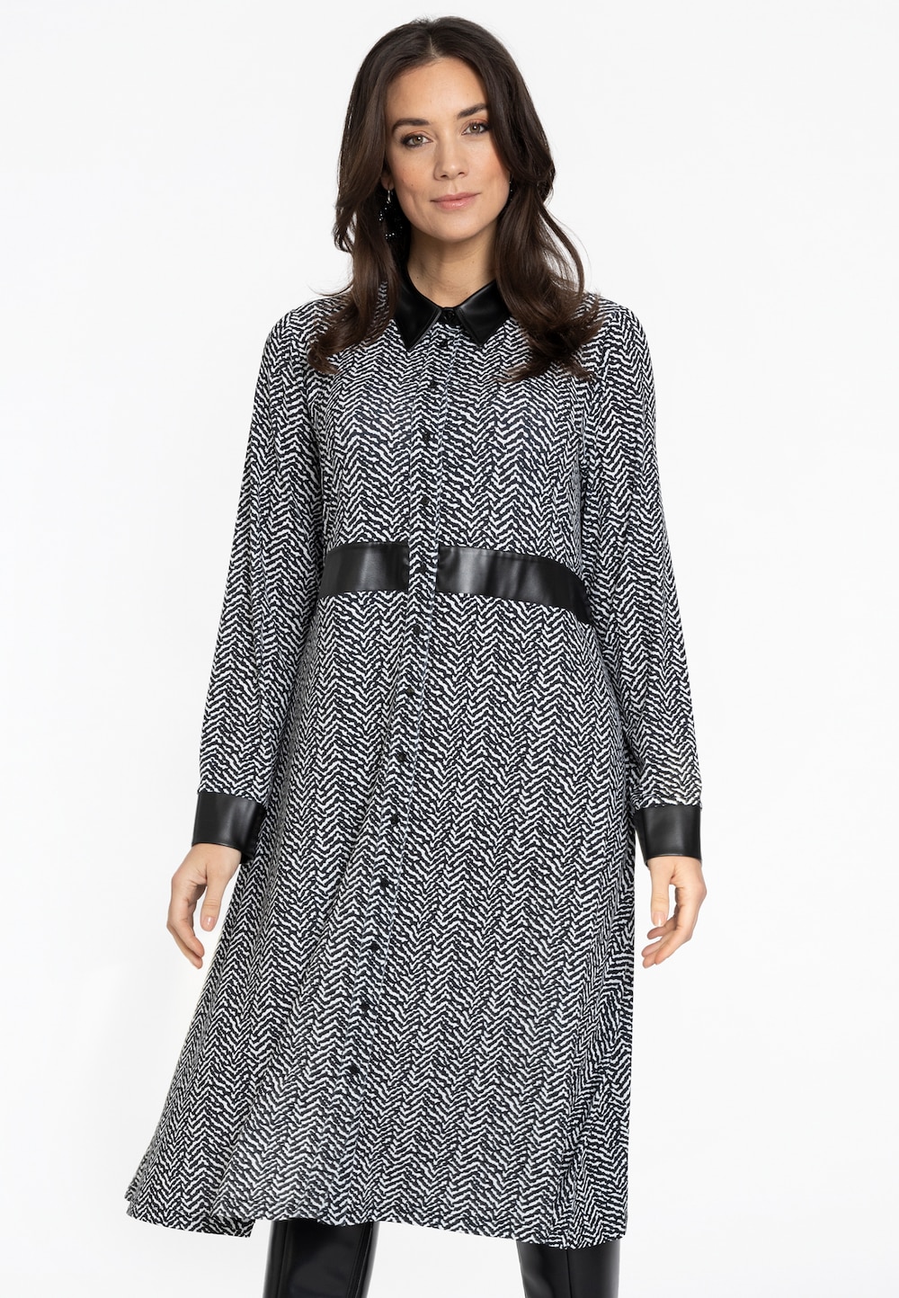 Kleid mit Knopfverschluss