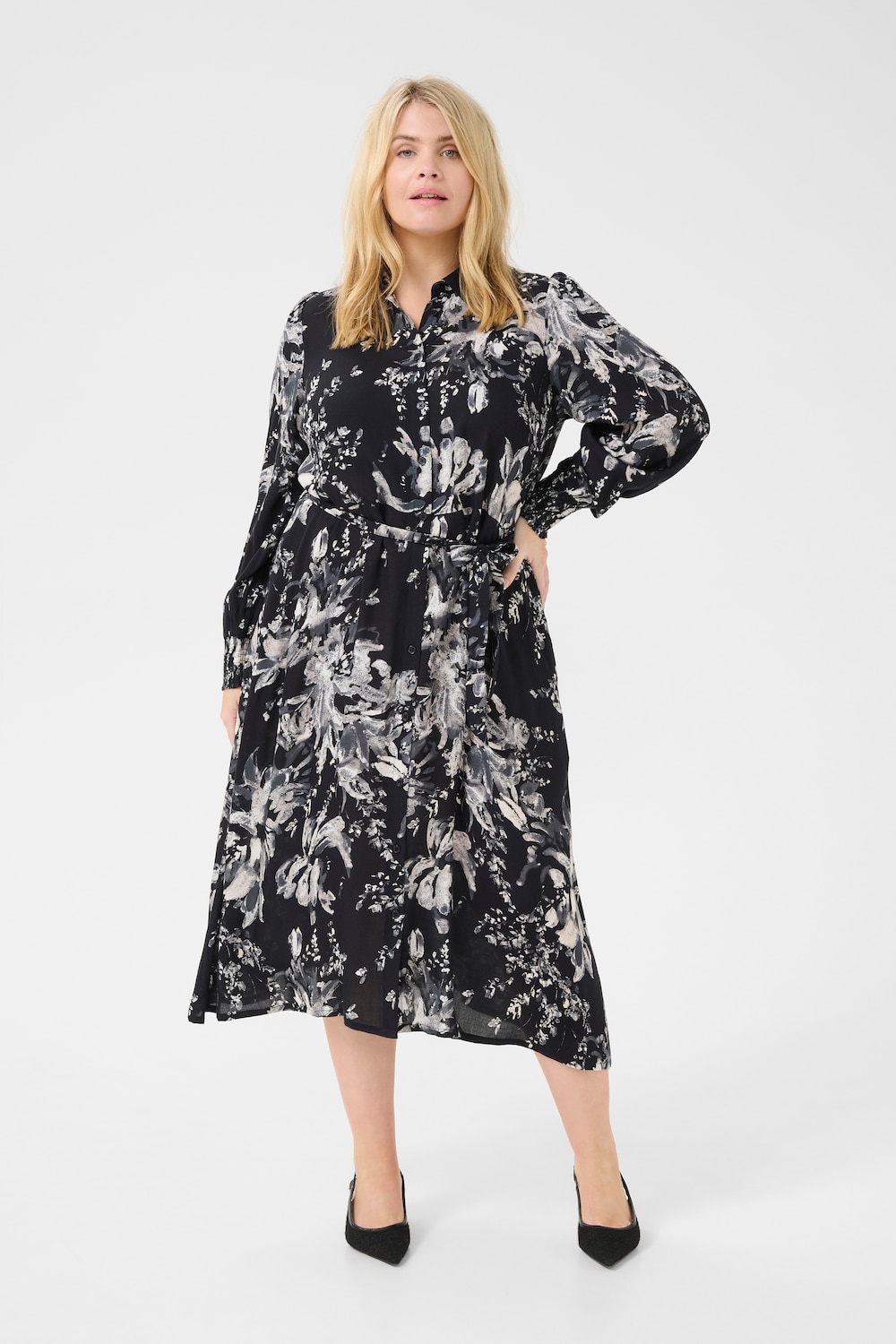 Kleid Regular fit
