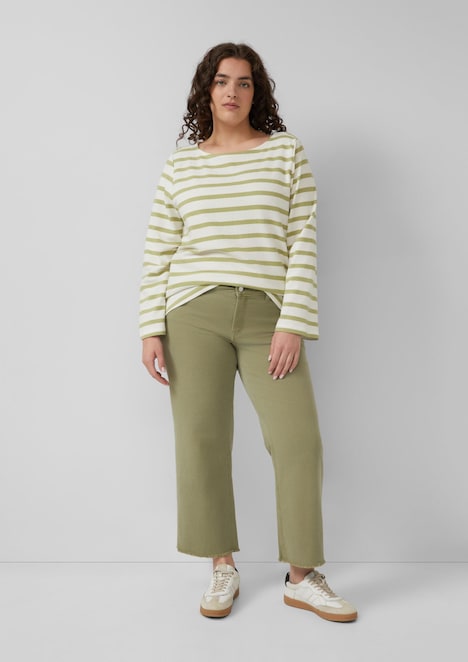 Leichtes Sweatshirt mit weitem Arm