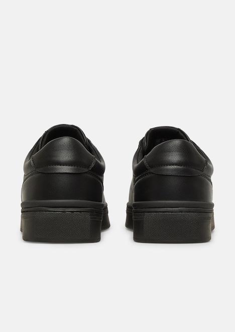 Legere Sneaker in Leder-Optik