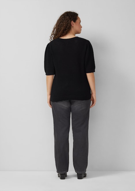 Strukturierter Pullover