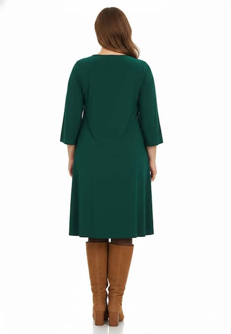 Kleid mit V-Ausschnitt