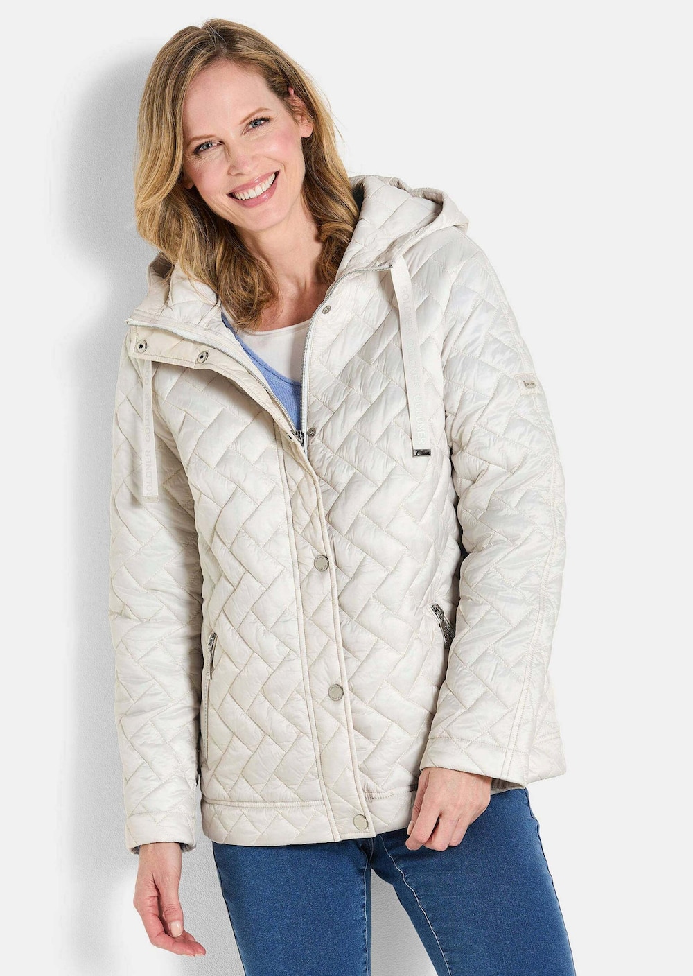 Leichte Steppjacke mit Kapuze