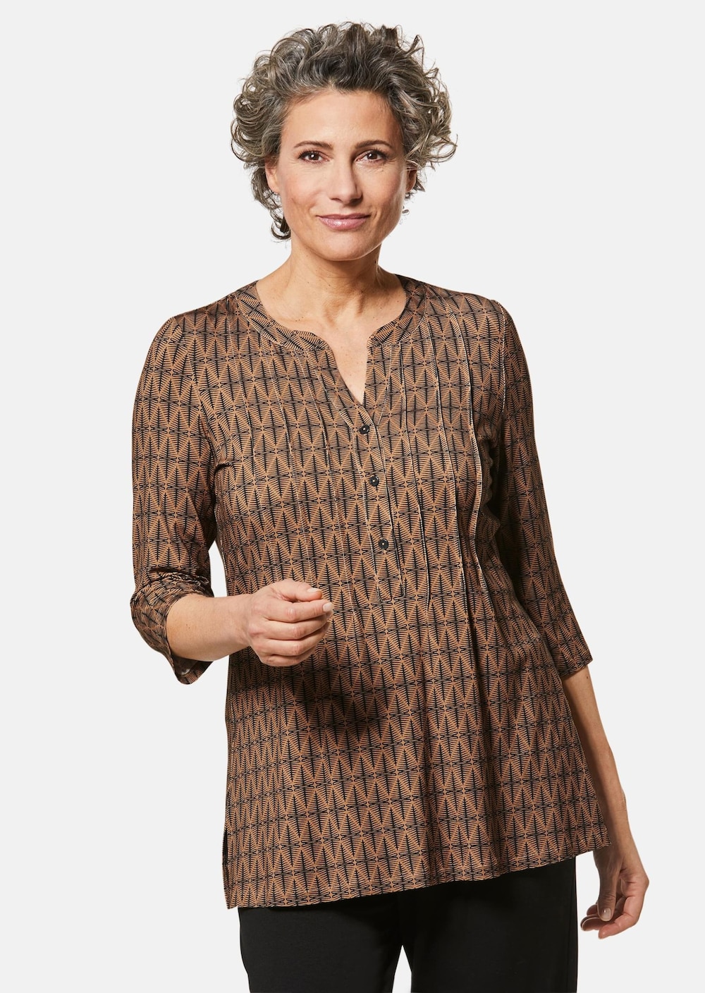 Figurschmeichelndes Drucktunika-Shirt