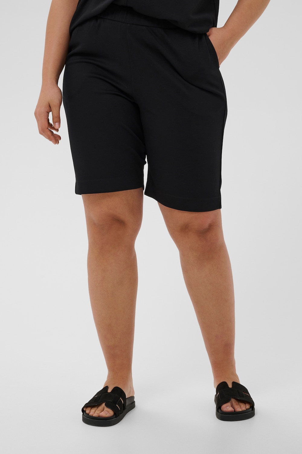 Shorts Regular fit
