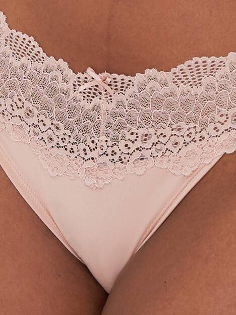 String PURE LACE