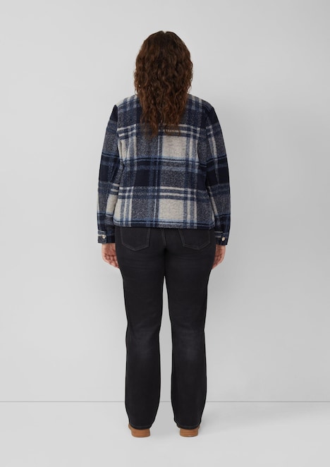 Leichte Wollmix-Jacke mit aufgesetzten Taschen