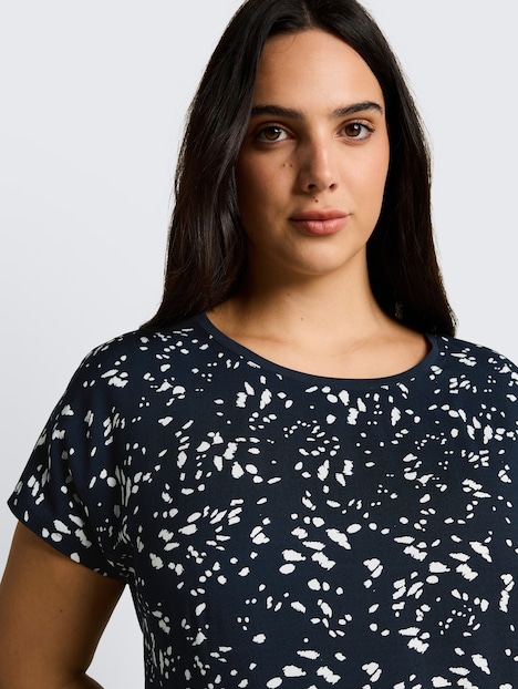 T-Shirt im Material-Mix