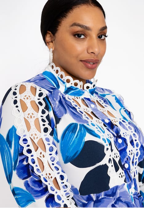 Kleid mit Blumenmuster