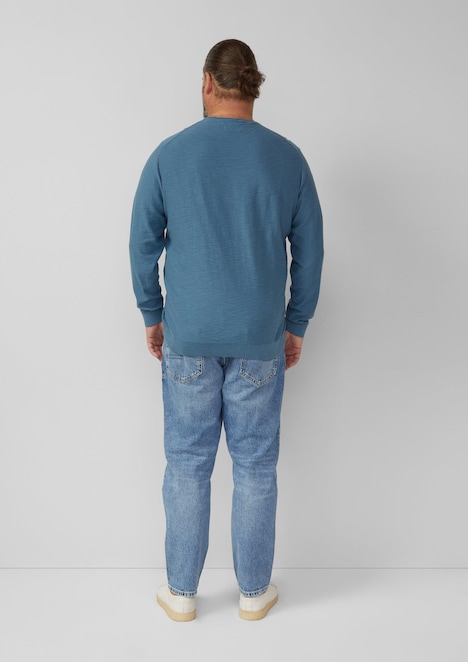 Strickpullover mit Flammgarnstruktur und Rollkante