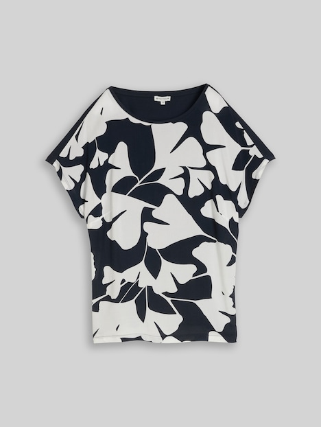T-Shirt im Material-Mix