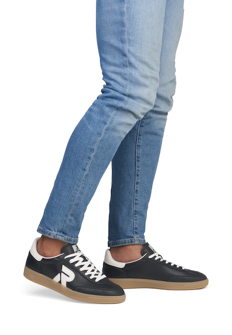 Sneaker Low U2200