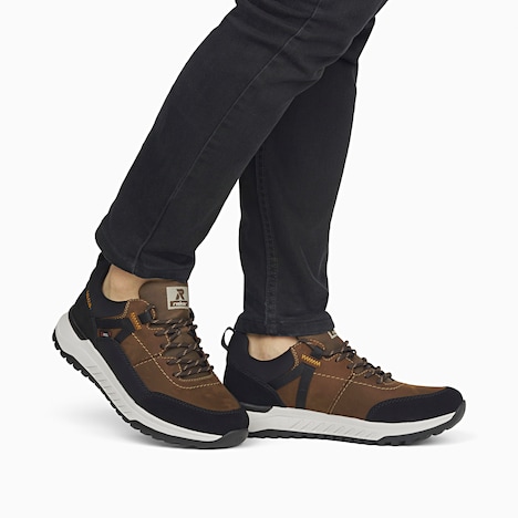 Sneaker Low U0100